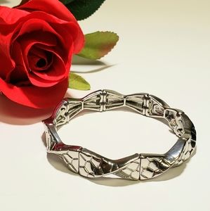 LIA SOPHIA Silvertone Stretch Bracelet